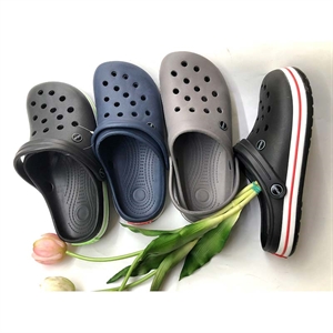 Klapki basenowe 41-46