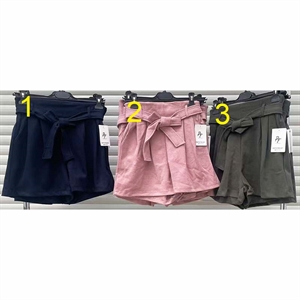 Szorty imitujące spódnicę produkt Włoski S-XL