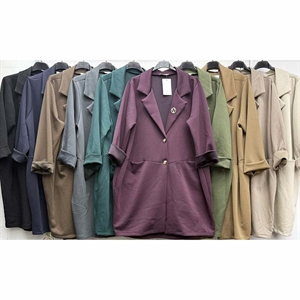 Płaszcz damski produkt Włoski