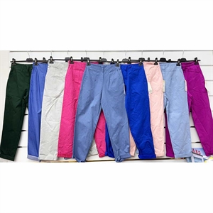 Spodnie damskie produkt Włoski