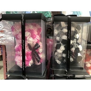 Prezent walentynkowy - Miś z różyczek 25cm