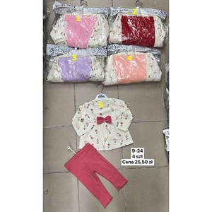 Komplet niemowlęcy produkt Turecki  9-24M