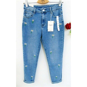 Jeansy damskie 38-48