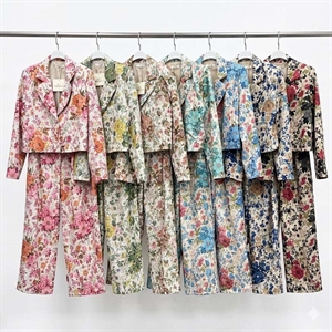 Komplet damski - Produkt Włoski