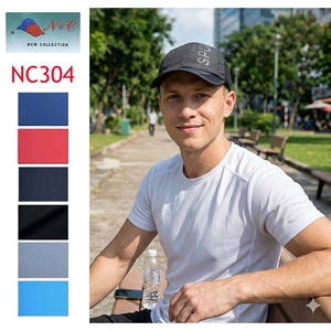 Czapka męska z daszkiem