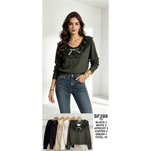 Sweter damski z dekoltem w serek