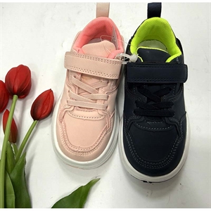 Buty sportowe 25-30