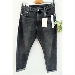 Jeansy damskie 44-54