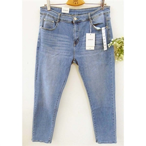 Jeansy damskie 48-60