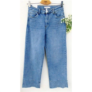 Jeansy damskie 38-48