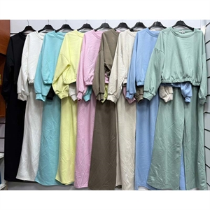 Komplet damski - Produkt Włoski