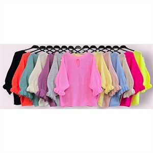 Sweter damski z krótkim rękawem - Produkt Włoski