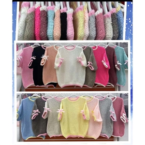 Sweter damski z krótkim rękawem - Produkt Włoski