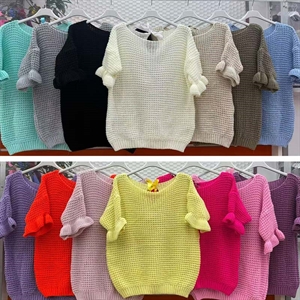 Sweter damski z krótkim rękawem - Produkt Włoski