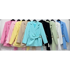 Marynarka damska produkt Włoski