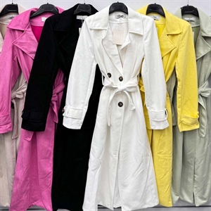 Płaszcz damski produkt Włoski