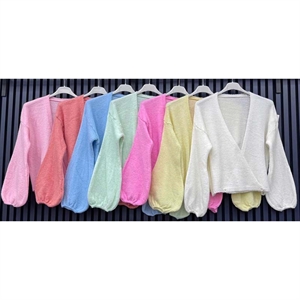 Sweter damski z dekoltem w serek