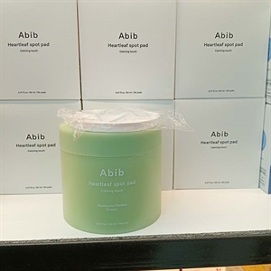 Podkładka z plamkami serca