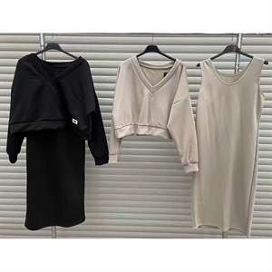 Komplet Bluza + Sukienka produkt Włoski