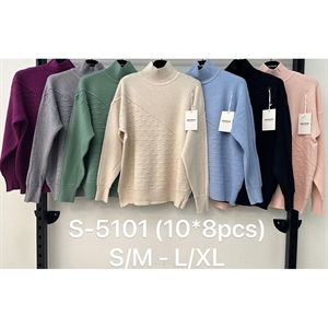 Sweter damski z półgolfem  S/M-L/XL