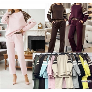 Komplet dresowy damski produkt Włoski