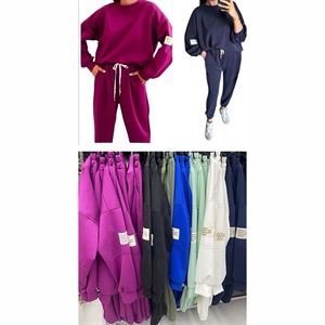 Komplet dresowy damski produkt Włoski