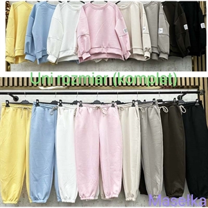 Komplet dresowy damski produkt Włoski