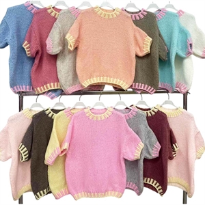 Sweter damski z krótkim rękawem