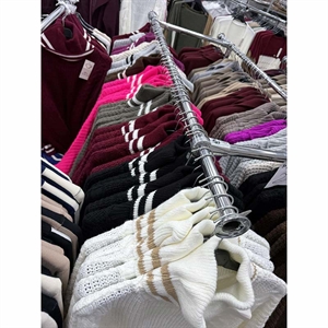 Sweter damski z golfem