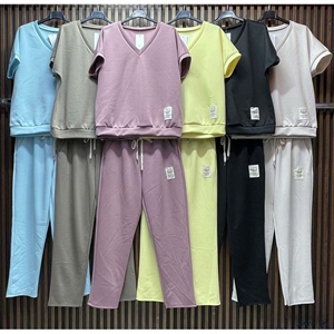 Komplet damski - Produkt Włoski