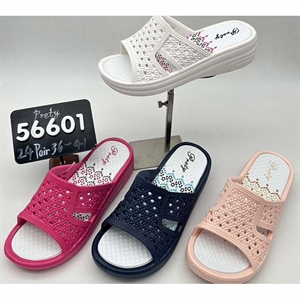 Klapki basenowe  36-41
