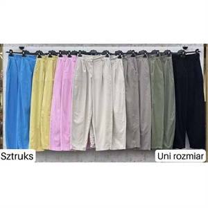 Spodnie sztruksowe damskie produkt Włoski