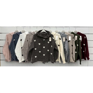 Sweter damski z kapturem