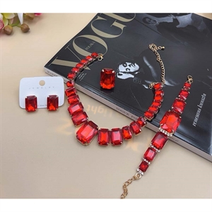 Komplet Naszyjnik + Kolczyki + Bransoletka + Pierścionek