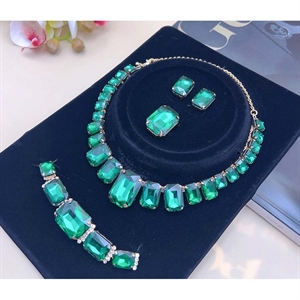 Komplet Naszyjnik + Kolczyki + Bransoletka + Pierścionek