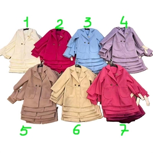 Płaszcz dziewczęcy  4-14 lat