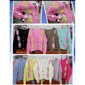 Sweter damski zapinany na guziki