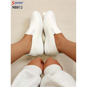 Buty wsuwane (36-41)