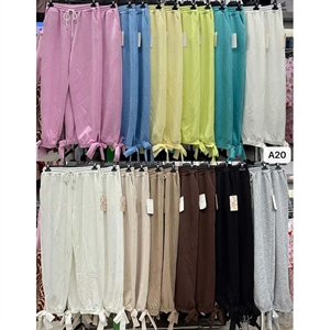 Spodnie damskie produkt Włoski