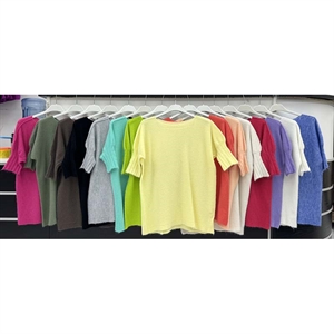 Sweter damski z krótkim rękawem - Produkt Włoski