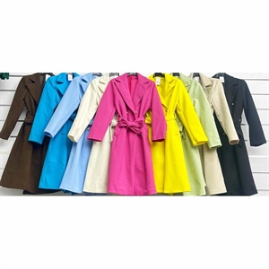 Płaszcz damski produkt Włoski