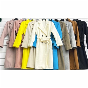 Płaszcz damski produkt Włoski