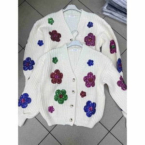 Sweter damski zapinany na guziki