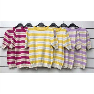 Sweter damski z krótkim rękawem