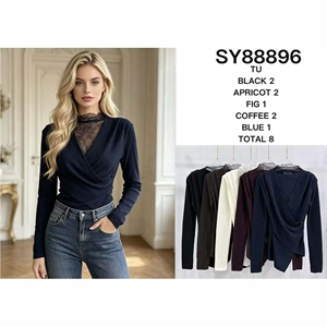 Sweter damski z półgolfem