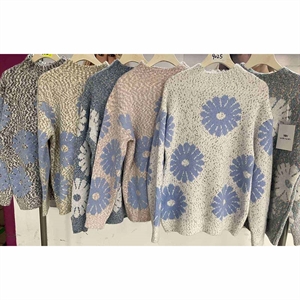 Sweter damski z półgolfem