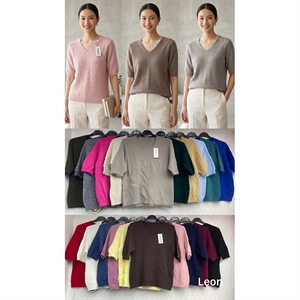 Sweter damski z dekoltem w serek