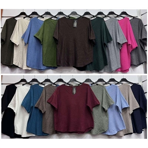 Sweter damski z krótkim rękawem - Produkt Włoski