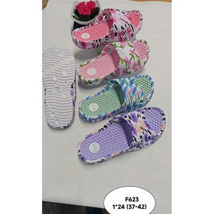 Klapki basenowe  37-42