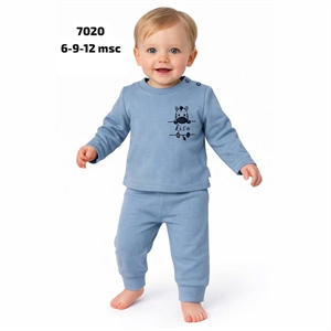 Komplet dziecięcy 6-9-12msc